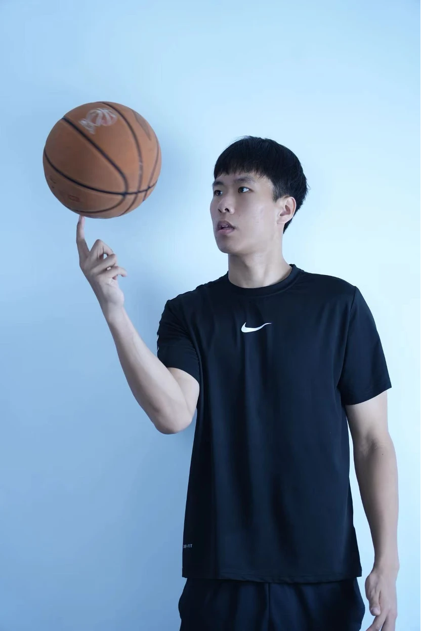 哪里能找到关于智能球衣在篮球训练中应用的信息_1